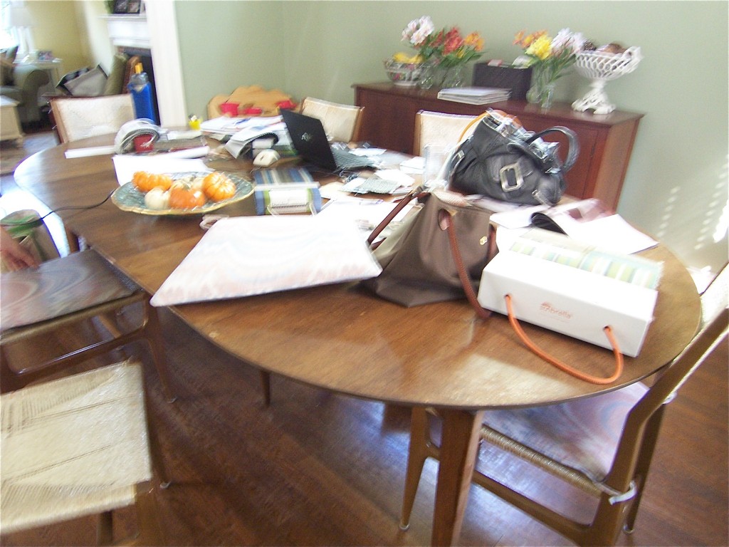 Mid-century dining room table Mid-century dining room table