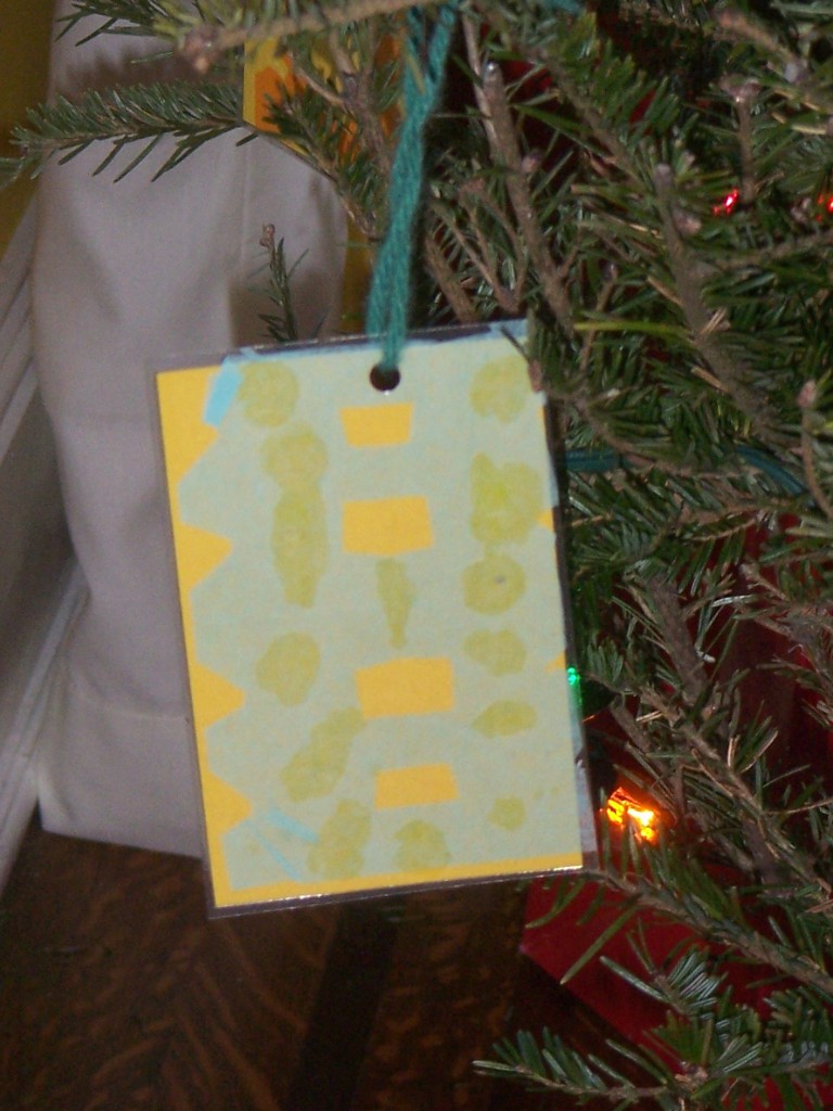 Kid's Christmas tree ornament