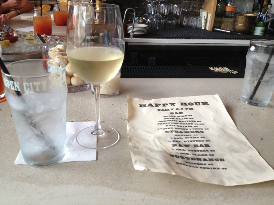 Light gray/beige concrete countertop