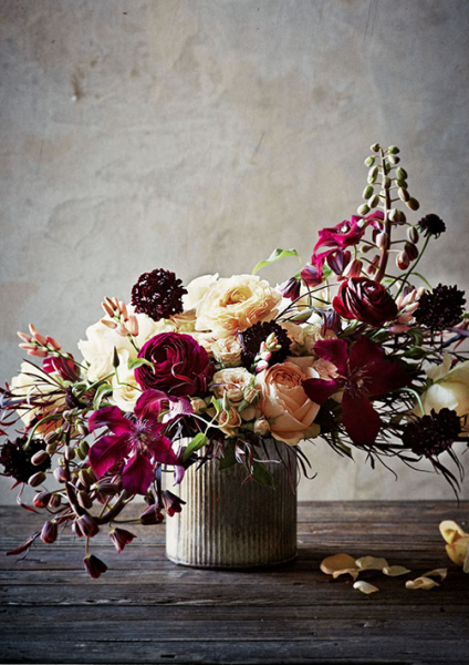 Flower arrangement using Marsala