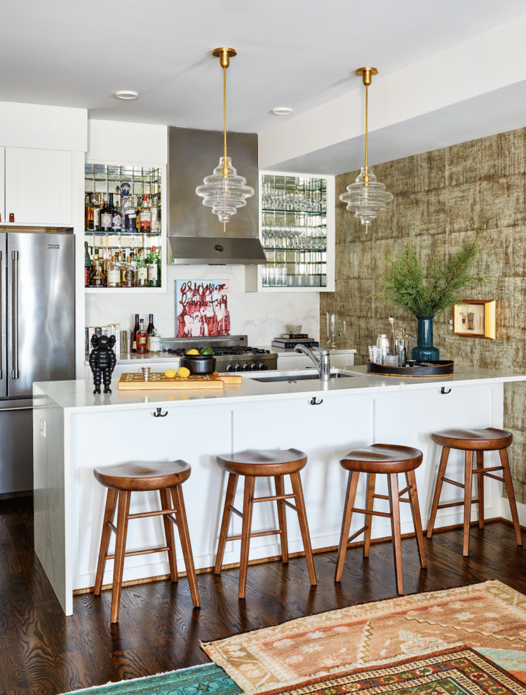 Glam kitchen bar area